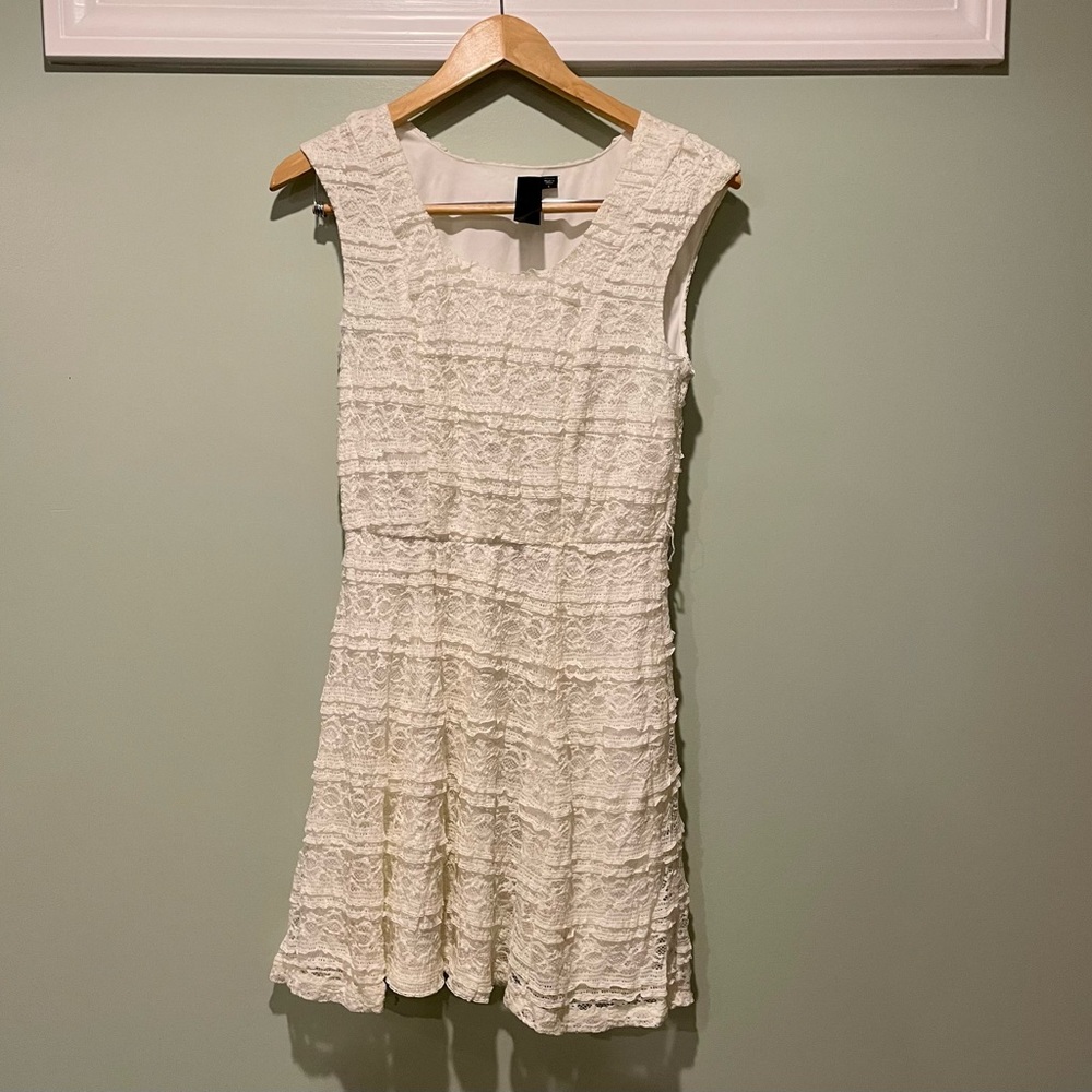 charlotte russe • off-white dress 🕊